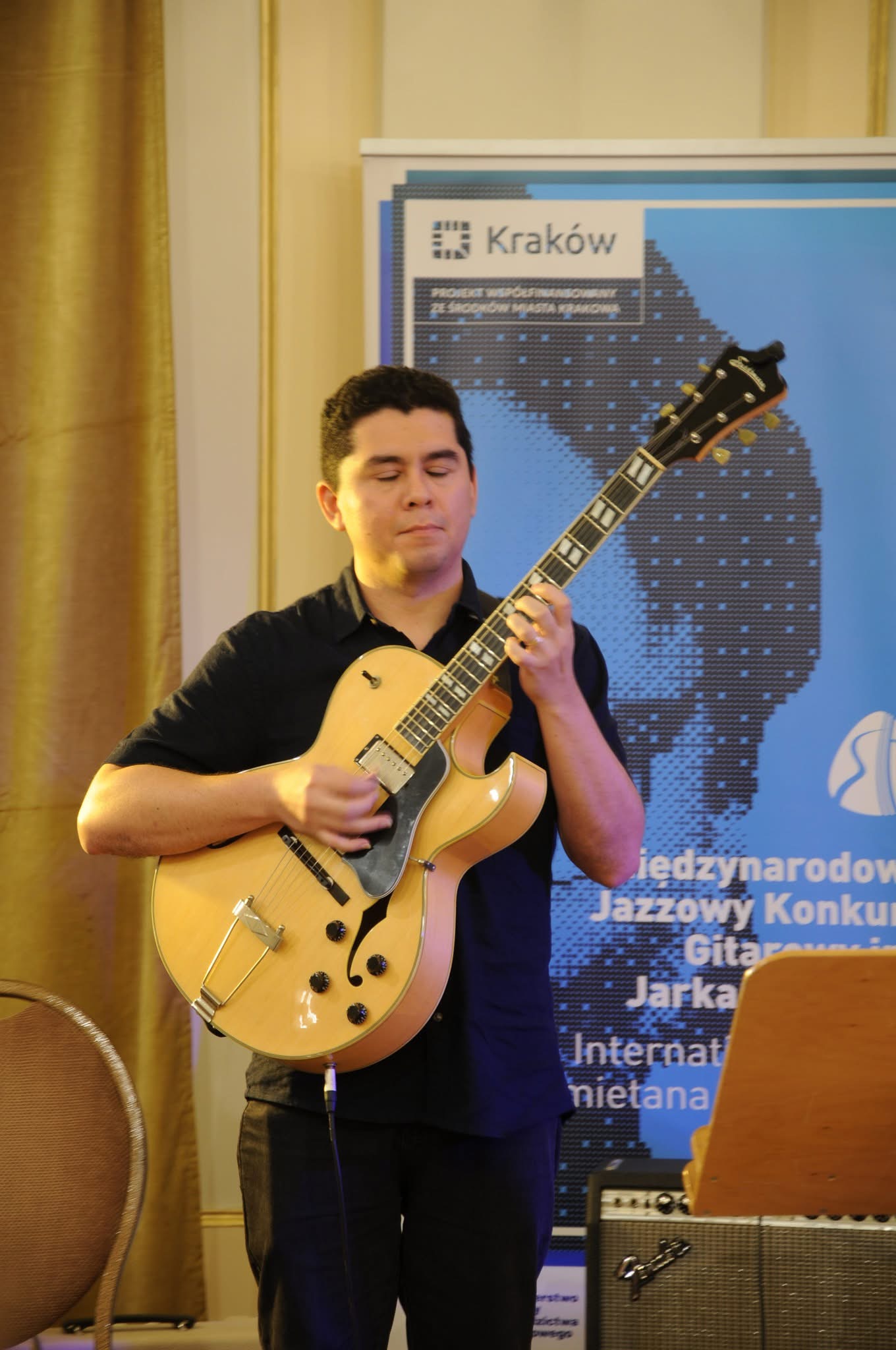 Jarek Śmietana International Jazz Guitar Competition